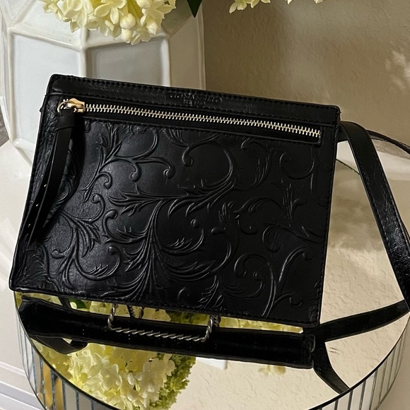 Tignanello Mojave Belt Bag, Black *** RFID-Protected ***, NWOT - Picture 2 of 14